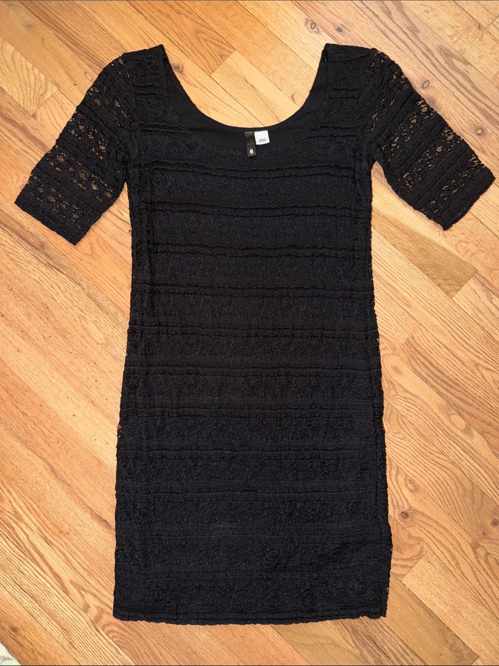 H&M Black Lace Midi Dress with Short Sleeves size 6
